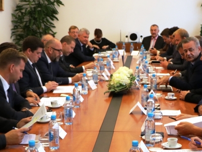 Slika /arhiva/nsl MIN-KKZ 11-10_18.jpg